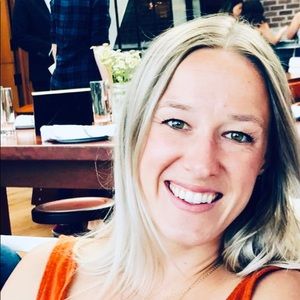 Meet your Posher, Jenna